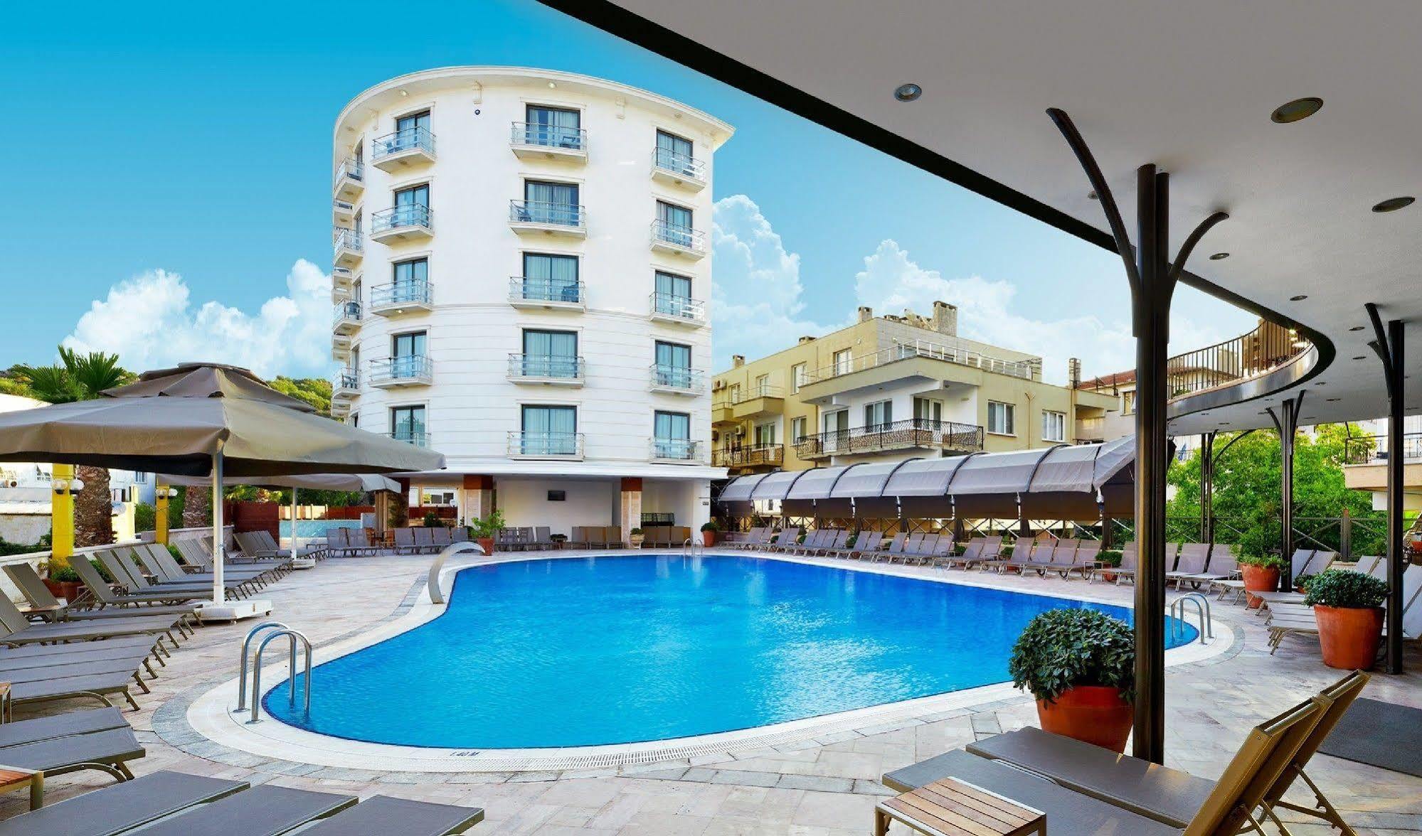 Hotel Cinar Ayvalı